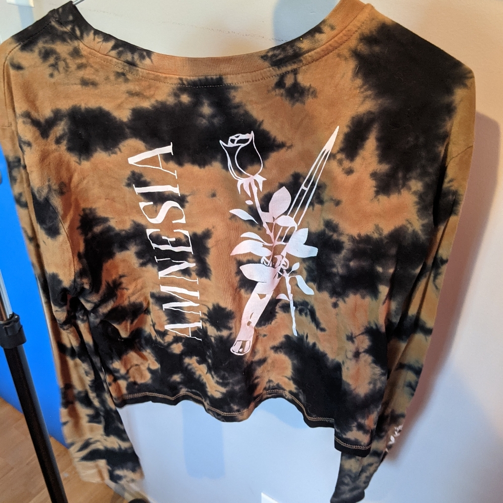 Long sleeve
